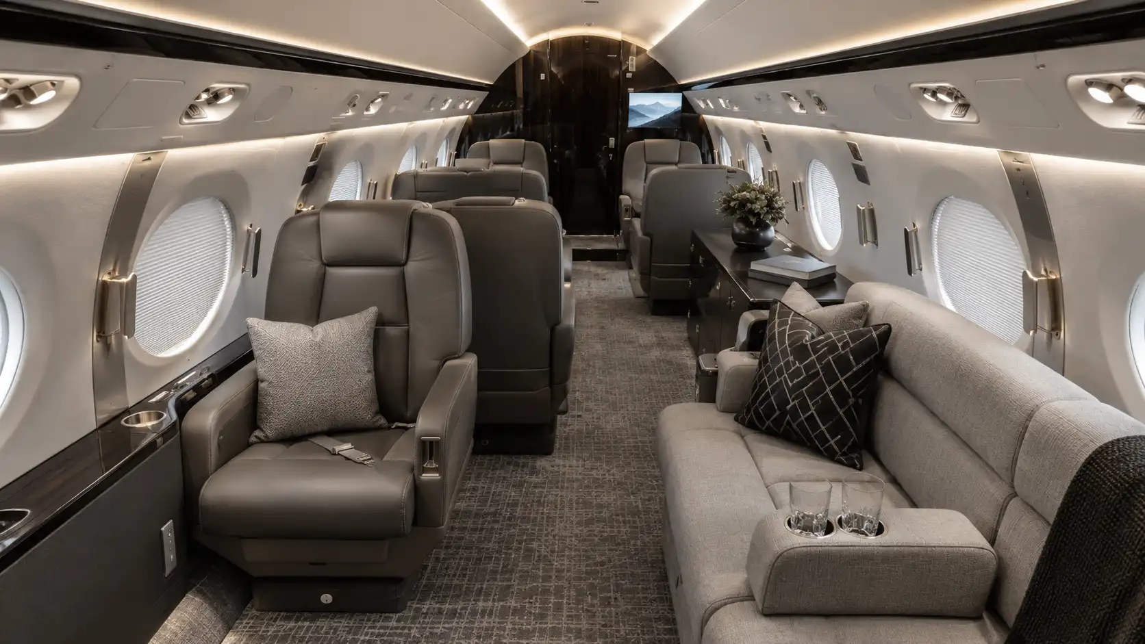 Gulfstream G-450 — immagine 4