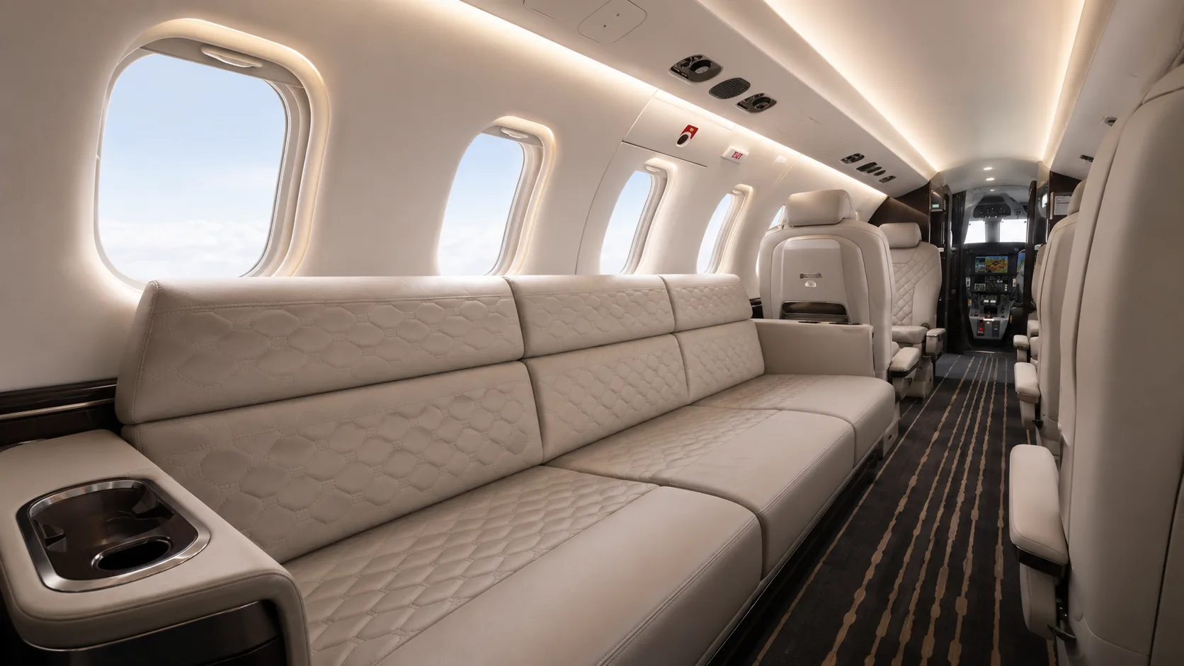 Pilatus PC-24 — immagine 4
